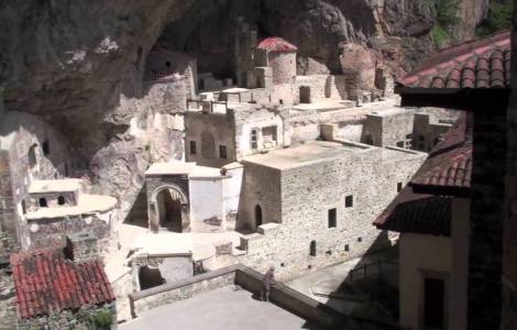 ASIA/TURKEY - The ancient Monastery of Sumela used as a disco for an electronic music video. The government opens an investigation