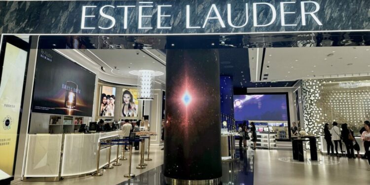 North Asia travel retail rebound helps The Estée Lauder Companies achieve +5% net sales growth in Q3 : Moodie Davitt Report