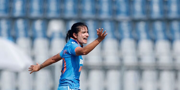 India outplays Bangladesh in semi-finals