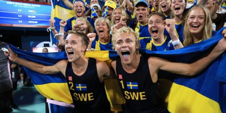 Beach Volleyball-Sweden crush Germany in 36 minutes to win men's gold