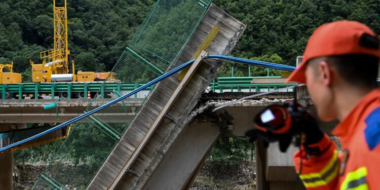 Death toll from bridge collapse in China rises to 38 as two dozen still missing