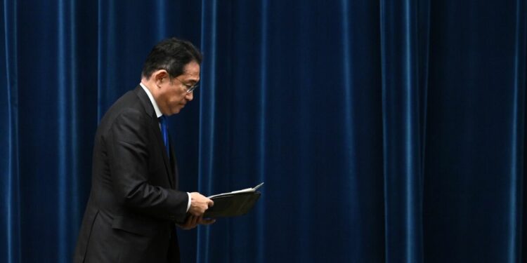 Kishida’s Resignation Opens the Door to a Chaotic Era