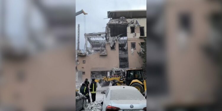 Russian Missile Strike On Kryviy Rih Damages Hotel, Kills At Least 2