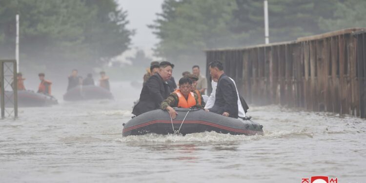 South Korea says no response from North Korea on flood relief offer