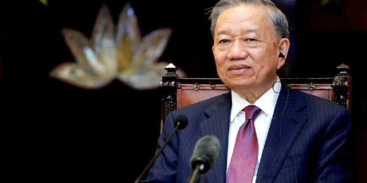 Vietnam President To Lam takes top job as Communist Party chief, Asia News