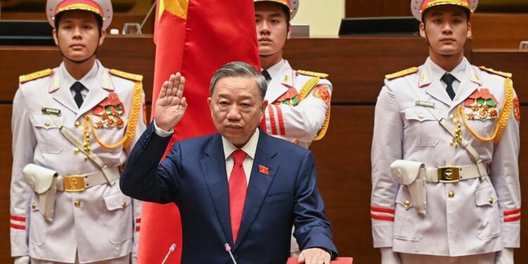 Vietnam’s Party Chief Lam to Relinquish Presidency: Media