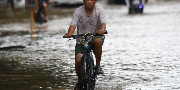 Philippines death toll from tropical storm rises to 13 - News