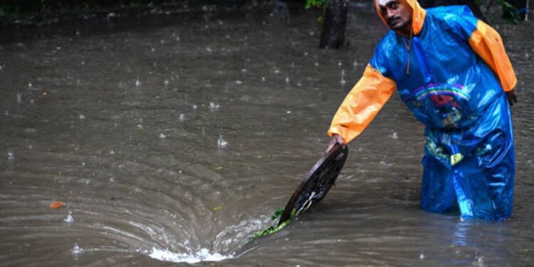 Woman rescued after falling into 2m-deep manhole in Thailand