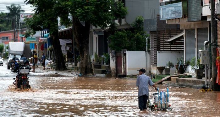 Death toll from landslides, floods passes 250 in South East Asia