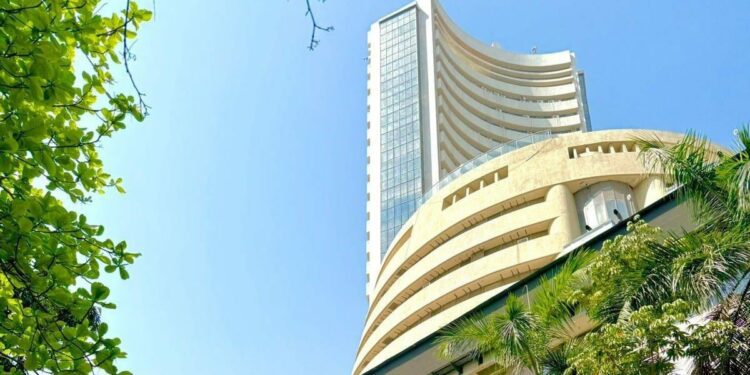 Financial Stocks Help Sensex, Nifty Resume Weekly Rally