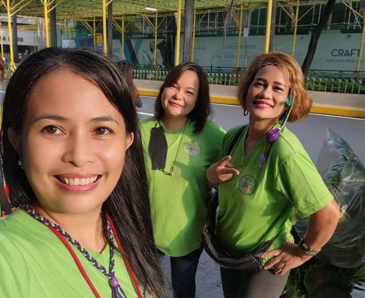 Mavi Veratta Millora (centre) with other activists AJ Alfafara and Miljoy Malicdem