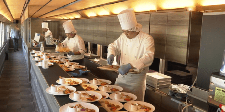 Sightseeing train in Japan to offer passengers a taste of Singaporean cuisine