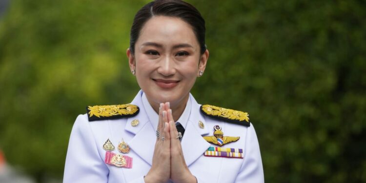 Thailand swears in Shinawatra heiress as youngest prime minister