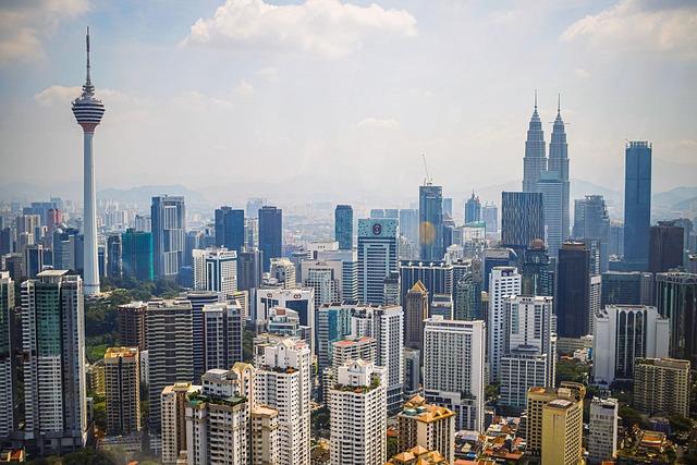 Sector Analysis: Key Industries Propelling Malaysia's 5.1% Expansion