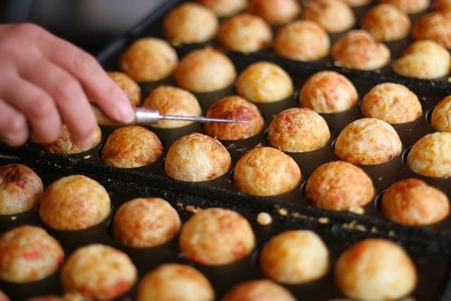 Japan’s Street Food ⁤Culture: From Takoyaki to Yakitori