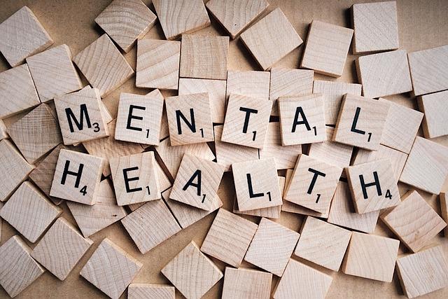 Mental Health Awareness:‌ Addressing Issues in the Spotlight for ⁢Artists