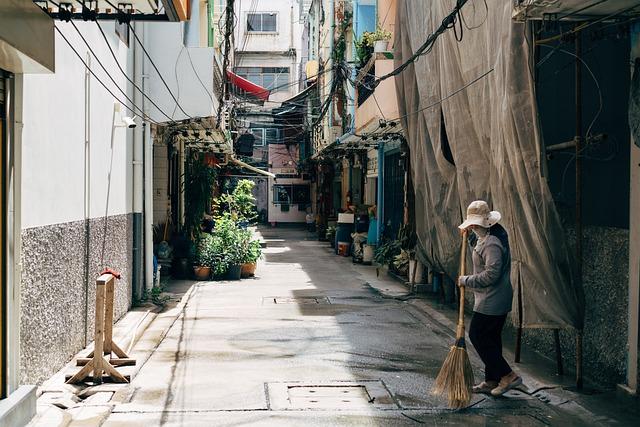 Culinary Treasures of Thailand: A​ Street food Odyssey