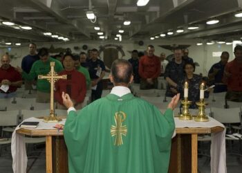 Catholic priest knifed to death inside Myanmar church by anti-junta rebels – MSN
