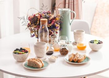 Breakfast Is so Big in This Country, It’s Served at Weddings – Food & Wine