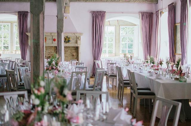   Recommended Restaurants for an Authentic Experience 