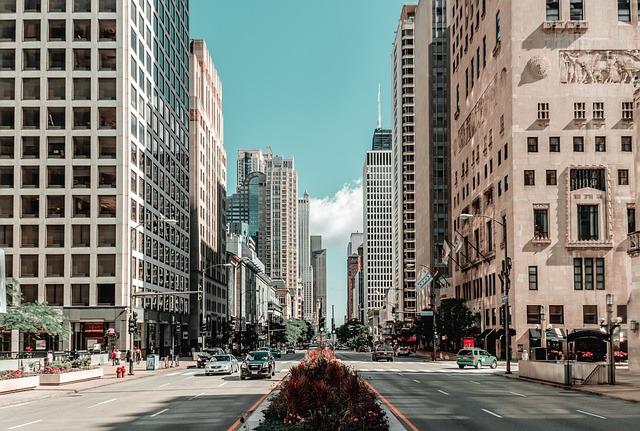 How to Experience Chicago Like a Celebrity During Your Stay