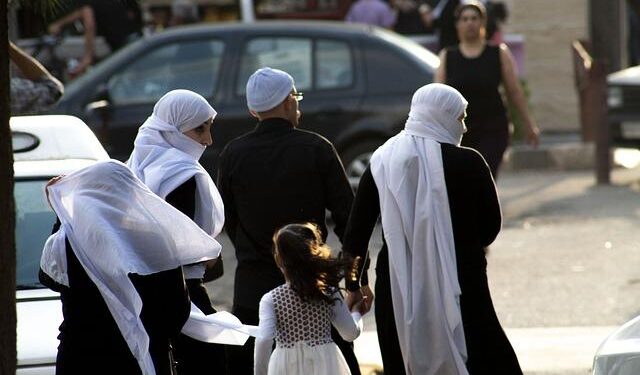 Prominent Lebanese Druze leader says he will visit Syria soon as tensions with Israel simmer – The Associated Press