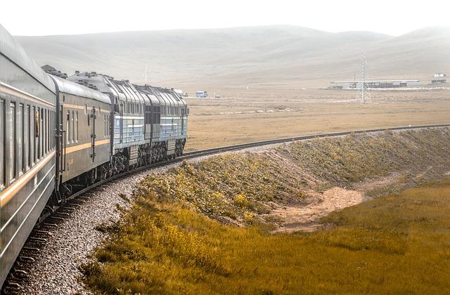 Pakistan's Response to the Train ‍Hijacking Crisis: ⁣A Leadership Perspective