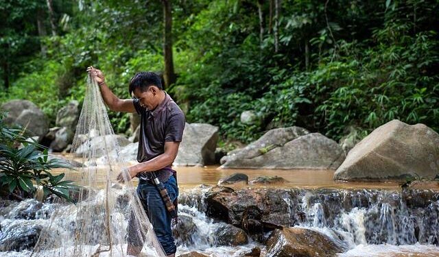 ‘Fishing net’: Police quotas, surveillance trap North Koreans in China – Reuters.com