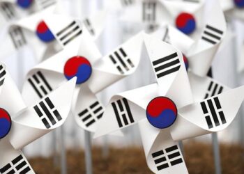 Court orders South Korean President Yoon released from jail for his criminal trial over martial law – The Associated Press