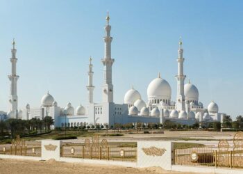 Abu Dhabi’s $105 Billion Lunate Eyes Asia Deals With New Venture – Bloomberg