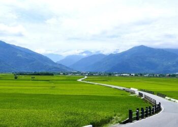 Taiwan Sounds Alarm on 2027 Invasion – Newsweek