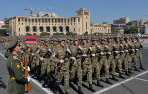 Armenian army chief meets a group of reservists – Armenpress