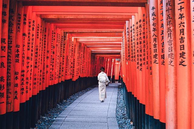 Japanese ‌bond Yields Surge Amid Shifts ‌in ⁢Economic Sentiment