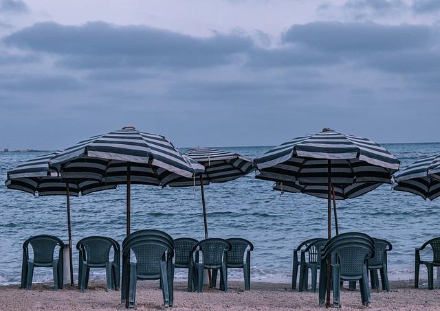 A resort entirely staffed and run by women in Sri Lanka seeks to break gender barriers - The Associated Press