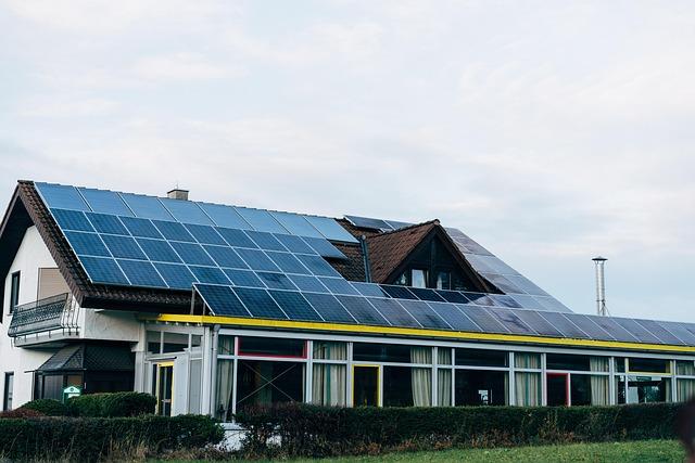 Sustainable Living: How Traditional Architecture Meets Modern Comfort
