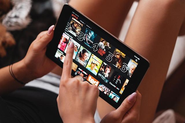   Dissecting The Creative Strategy BehindNetflixThailand'sBillboard 
