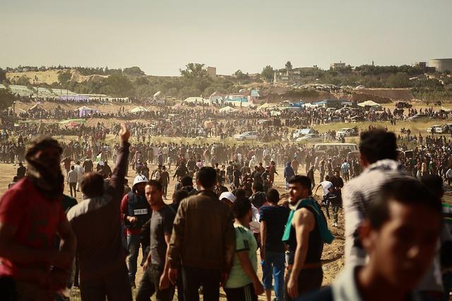 Understanding the Humanitarian Crisis:⁤ The Stakes for Gaza and ⁣Yemen