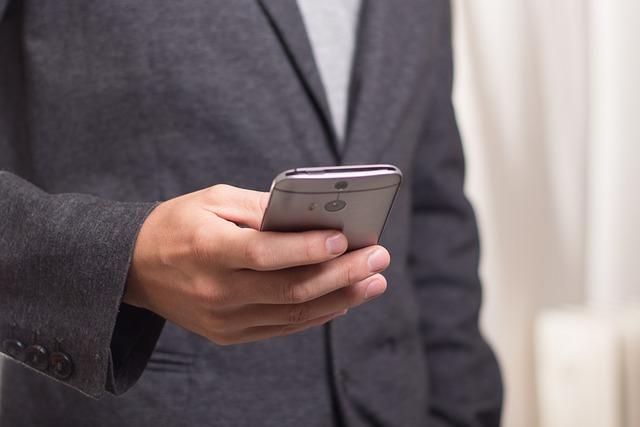 Identifying the Characteristics of‌ the Fake SMS Messages
