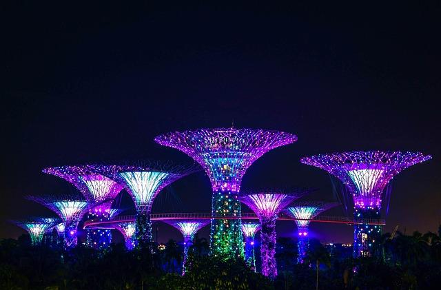Lessons from Singapore: Strategies Vietnam Can Adopt for Enhanced Happiness
