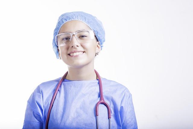 Strengthening Training and Capacity-Building for Healthcare‌ Professionals⁣ in ⁢Cancer ⁣treatment