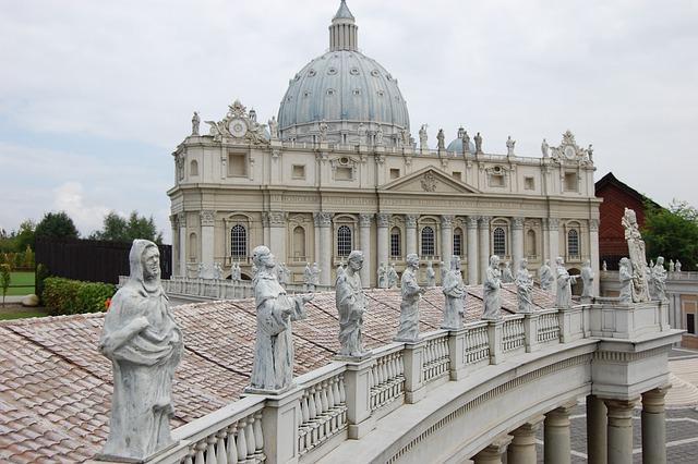 Pope Francis'⁤ Historic ‌visit⁤ to East Timor: A reflection ⁣on Faith and Unity
