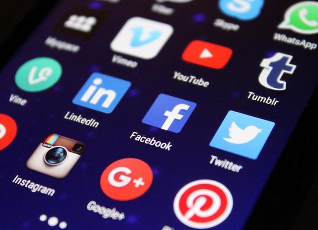 Recommendations for Law Enforcement in ⁣tackling Digital Criminal Networks