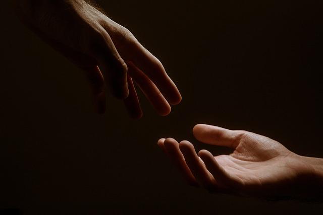 Cultural Integration: ⁢Fostering Relationships Between the Maronite and Displaced Communities