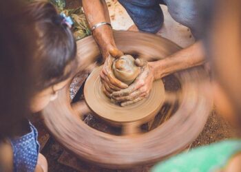 Closing the gender skills gap, boosting the local workforce – The World Economic Forum