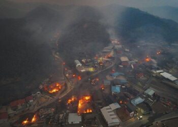 South Korea wildfires: How strong wind, pine trees and dry land fuelled the blaze – BBC