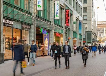 European retail shares hammered, Adidas down 10% as Southeast Asia hit with eye-watering U.S. tariffs – CNBC