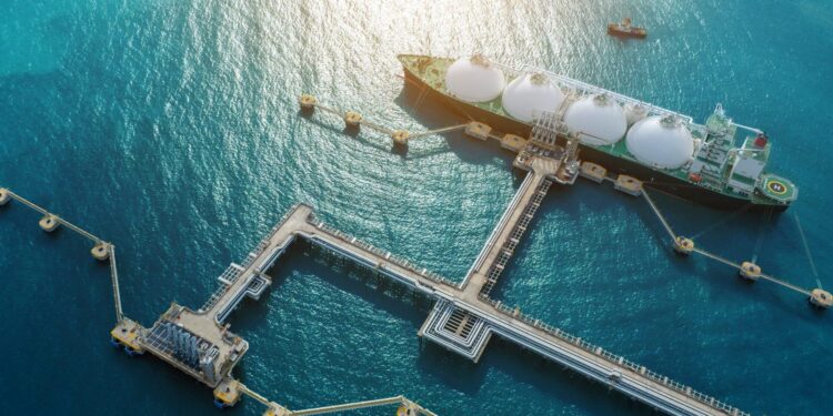 Asian Buyers Demand Lower Prices for Qatar’s Long-Term LNG Deals – Crude Oil Prices Today | OilPrice.com