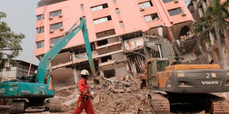 What Maps Show of the Myanmar Quake’s Destruction – The New York Times