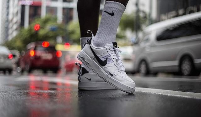 Nike SB x Jordan 4 SP ‘Navy’ – Release Date & Where to Buy – Athlon Sports