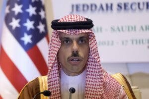 Saudi FM arrives in Kuwait ahead of GCC – central Asian countries meeting – arabnews.jp